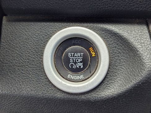 Used 2016 RAM 1500 Laramie AWD/4WD image 20