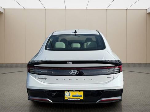 New 2026 Hyundai Sonata SEL AWD/4WD image 16