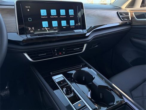 New 2026 Volkswagen Atlas SE image 12