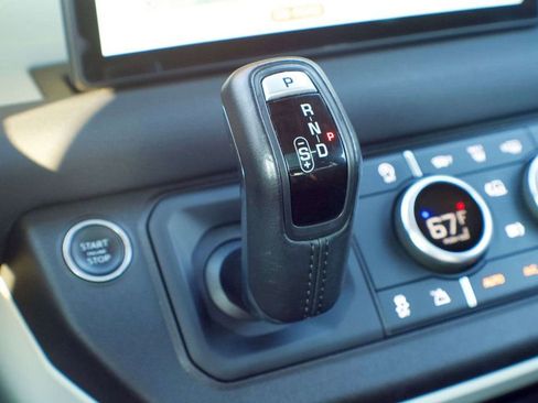 Used 2021 Land Rover Defender 90 S image 25