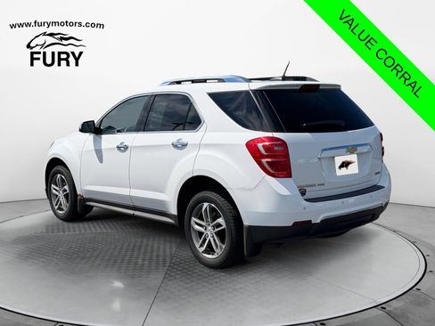 Used 2017 Chevrolet Equinox Premier w/ Enhanced Convenience Package AWD/4WD image 5