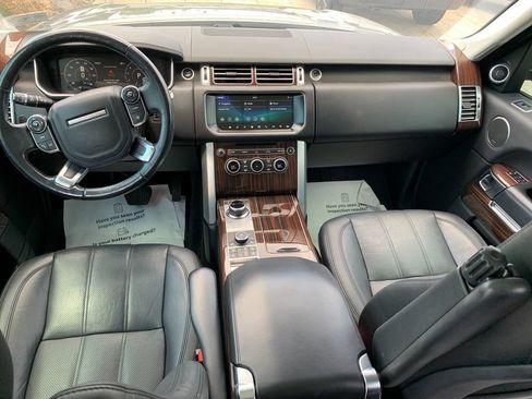 Used 2017 Land Rover Range Rover HSE AWD/4WD image 16