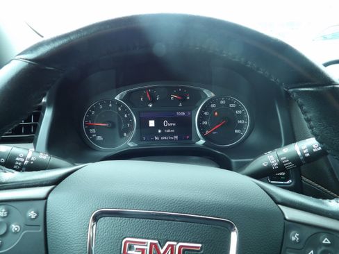 Used 2022 GMC Acadia AT4 AWD/4WD image 17