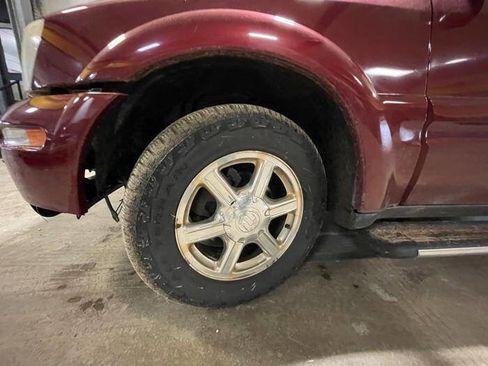 Used 2006 Buick Rainier CXL AWD/4WD image 11
