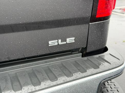 Used 2015 GMC Sierra 1500 SLE w/ SLE Value Package AWD/4WD image 27