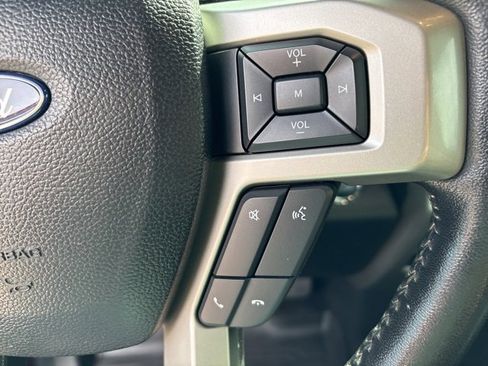 Used 2017 Ford F150 Lariat image 21