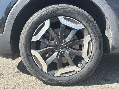 Certified 2023 Kia Telluride S image 10