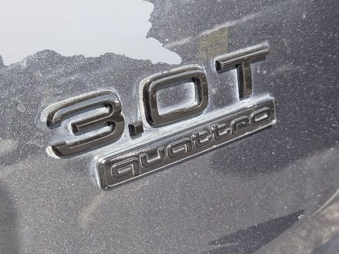 Used 2017 Audi Q5 3.0T Premium Plus w/ Technology Package AWD/4WD image 11