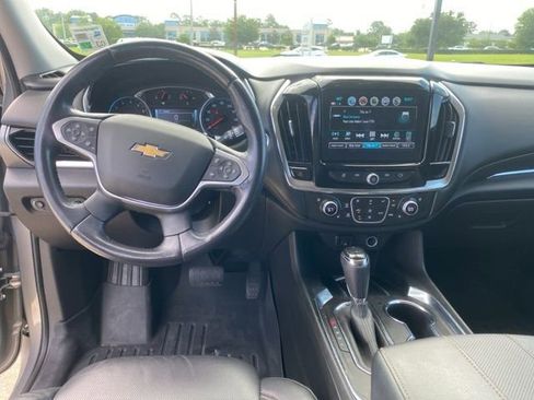 Used 2018 Chevrolet Traverse Premier w/ Driver Confidence II Package image 15