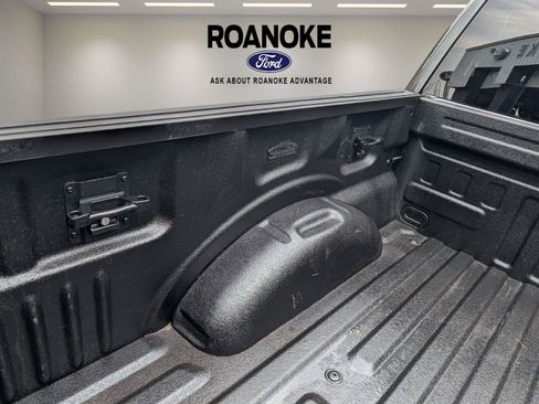 Used 2020 Ford F150 XLT w/ Equipment Group 302A Luxury AWD/4WD image 28