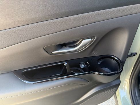 Certified 2024 Hyundai Santa Cruz Limited image 18