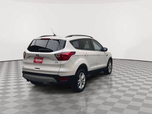 Used 2019 Ford Escape SEL AWD/4WD image 37
