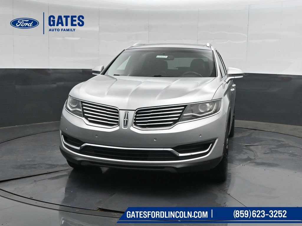Used 2016 Lincoln MKX Reserve w/ Technology Package AWD/4WD image 5