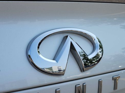 Used 2021 INFINITI QX50 Essential w/ Convenience Package AWD/4WD image 29