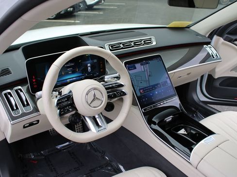 Used 2024 Mercedes-Benz S 63 AMG S image 8