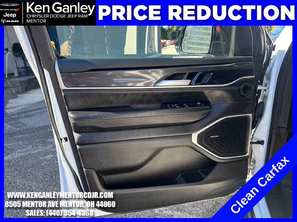 Used 2024 Jeep Wagoneer 4WD image 13