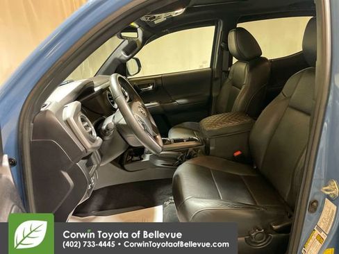 Used 2019 Toyota Tacoma TRD Off-Road image 15