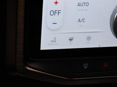 Used 2023 Ford F150 Lightning Lariat w/ Equipment Group 511A High image 19