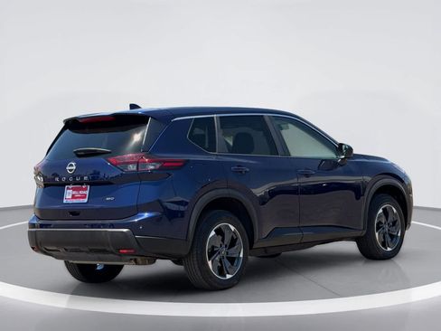 Used 2025 Nissan Rogue SV AWD/4WD image 6