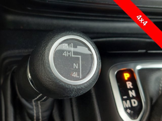 Used 2020 Jeep Wrangler Unlimited Sahara AWD/4WD image 15