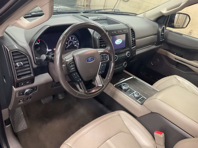Used 2021 Ford Expedition Max Limited AWD/4WD image 6