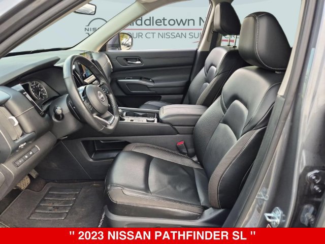 Used 2023 Nissan Pathfinder SL AWD/4WD image 15