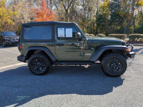 Used 2020 Jeep Wrangler Sport image 4