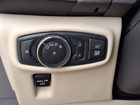 Used 2020 Lincoln Nautilus Reserve w/ Equipment Group 201A FWD image 21