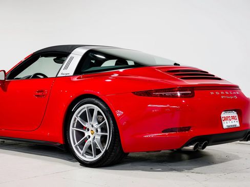 Used 2015 Porsche 911 Targa 4S AWD/4WD image 38