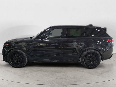 New 2026 Land Rover Range Rover Sport Dynamic SE image 2