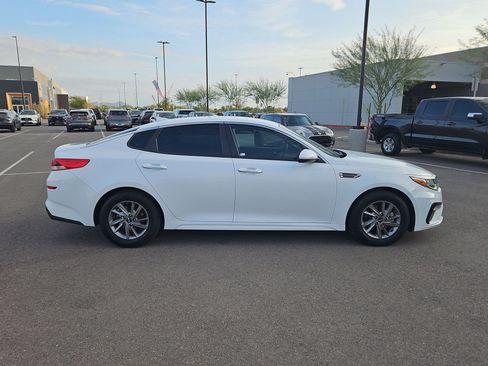 Used 2020 Kia Optima LX FWD image 6