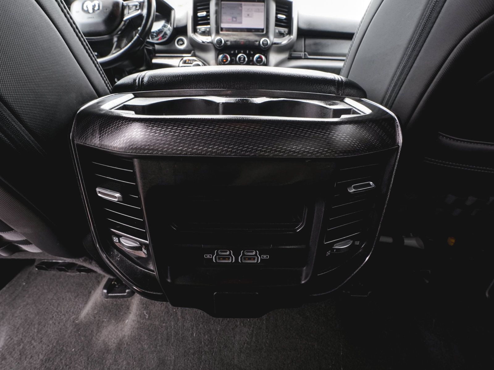 Used 2023 RAM 1500 Big Horn AWD/4WD image 32