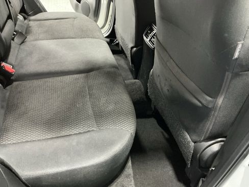 Used 2019 Nissan Rogue Sport S image 20