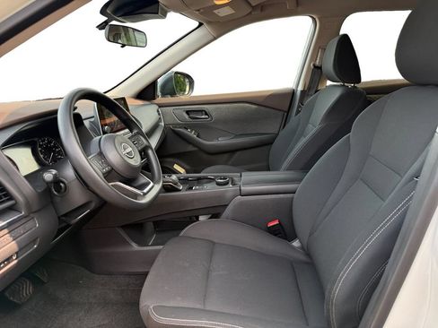 Used 2023 Nissan Rogue S AWD/4WD image 22