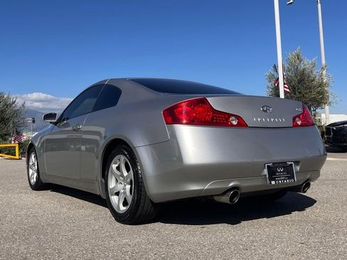 Used 2004 INFINITI G35 Coupe w/ Premium Pkg image 3