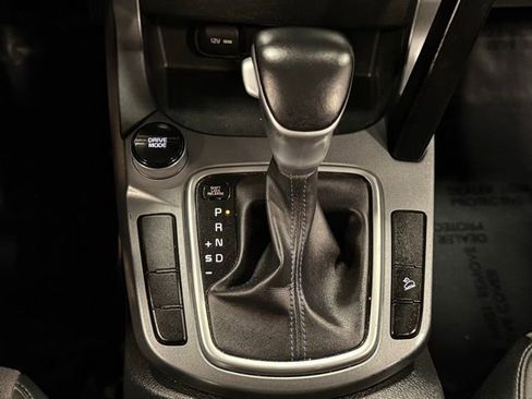 Used 2021 Kia Seltos S image 29