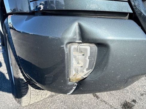 Used 2019 Chevrolet Silverado 1500 LT w/ All Star Edition image 31