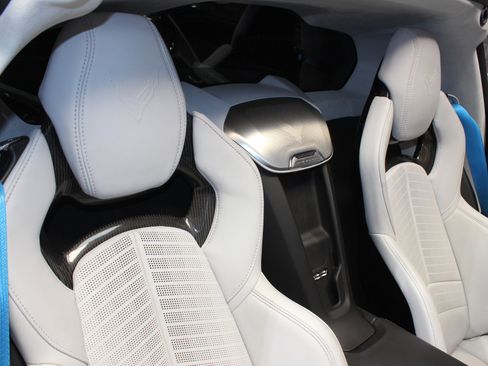 Used 2020 Chevrolet Corvette Stingray Premium Cpe w/ 3LT Preferred Equipment Group image 49