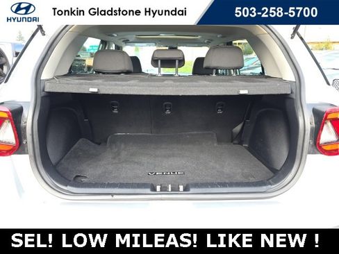 Used 2020 Hyundai Venue SEL w/ Convenience Package image 25