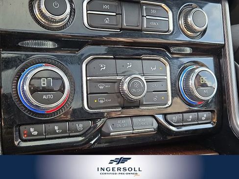 Used 2023 GMC Yukon Denali Ultimate image 20