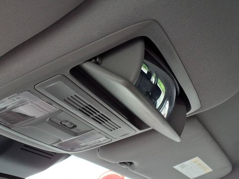 Used 2021 Honda CR-V LX image 19