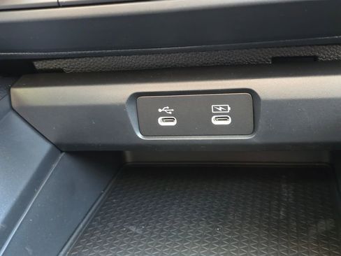 Certified 2025 Honda Accord SE image 19