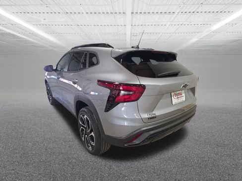 New 2026 Chevrolet Trax RS w/ Driver Confidence Package image 8
