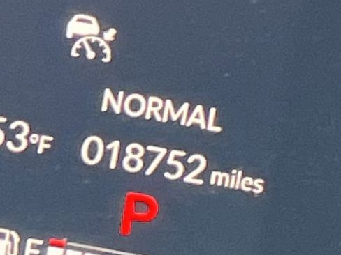 Used 2024 Honda CR-V Sport Touring image 35