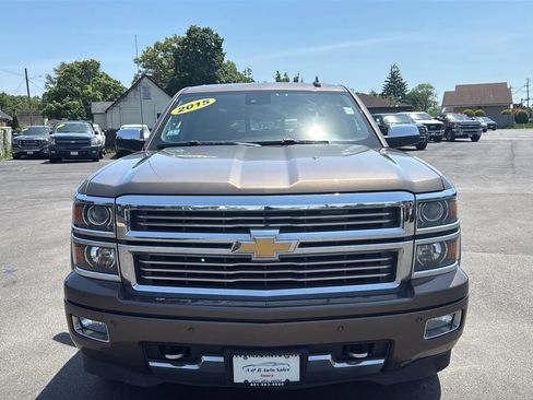 Used 2015 Chevrolet Silverado 1500 High Country w/ High Country Premium Package AWD/4WD image 2