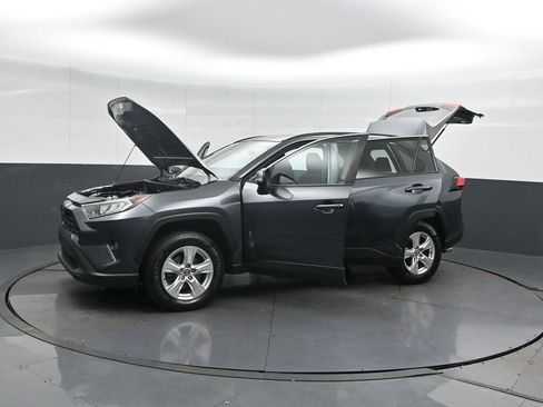 Used 2020 Toyota RAV4 XLE image 51