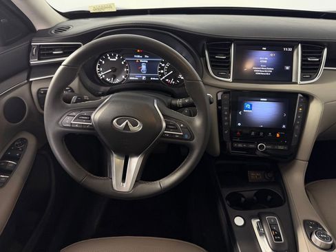 Used 2025 INFINITI QX50 Luxe AWD/4WD image 13