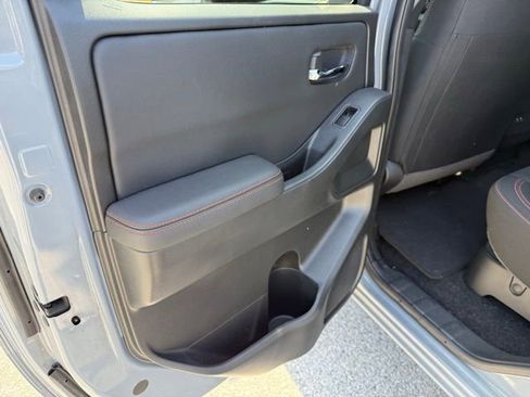Used 2024 Nissan Frontier Pro-X w/ Technology Package RWD image 26