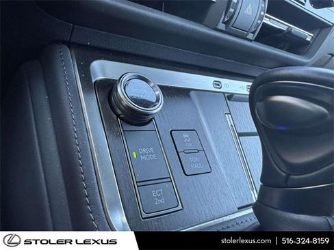 Used 2024 Lexus GX 550 image 33