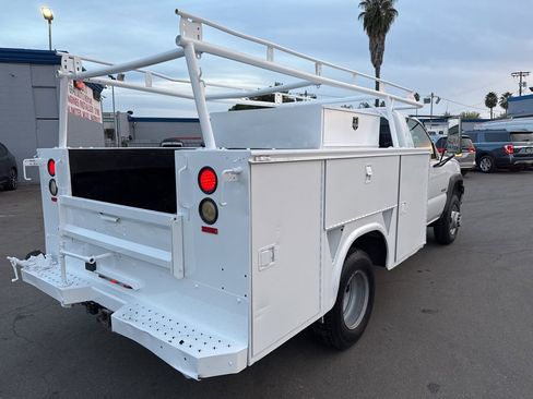 Used 2007 Chevrolet Silverado 3500 W/T image 4